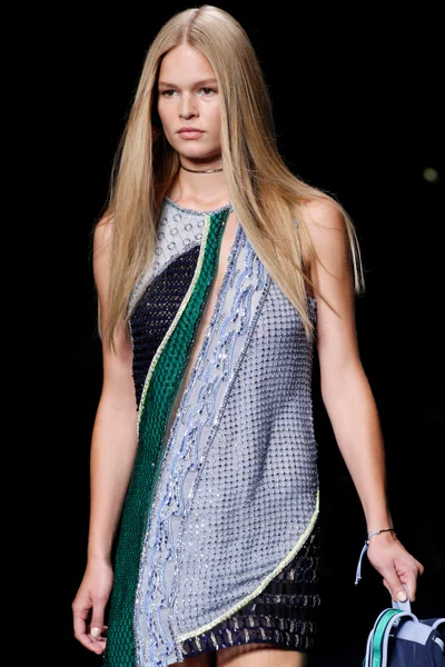 Look 80